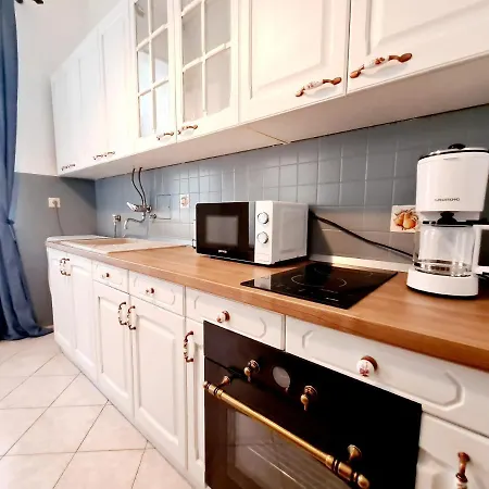 דירה Zoey אופטיה