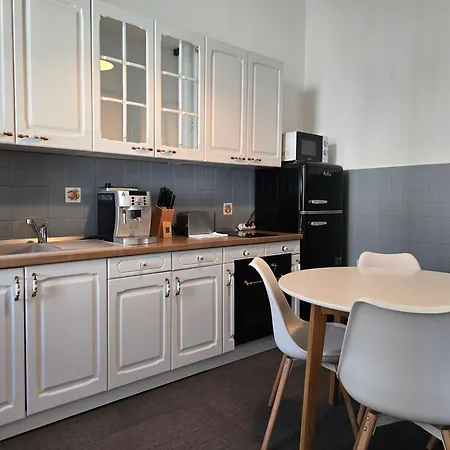 דירה Zoey אופטיה